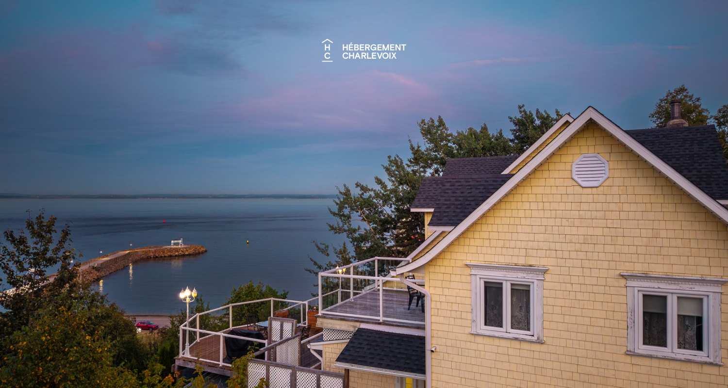 JAU-230 - Historic riverfront home with private hot tub